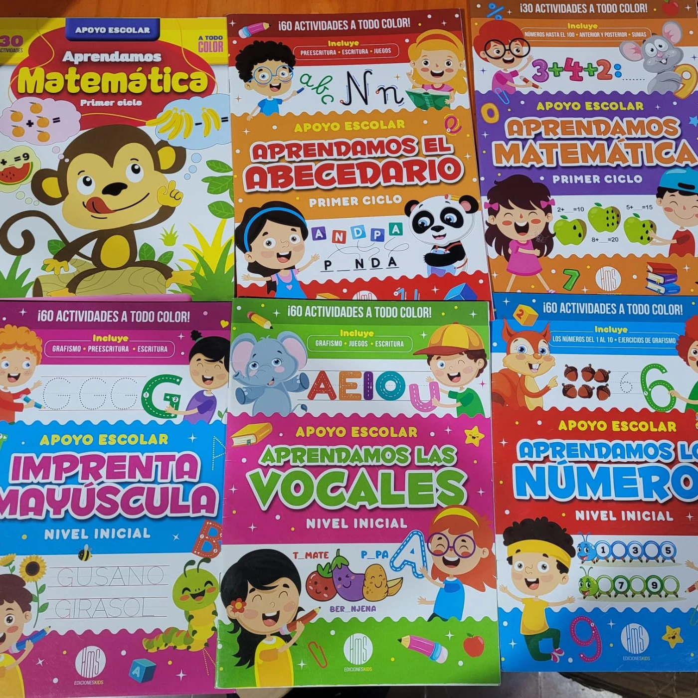 Libro apoyo escolar con actividades