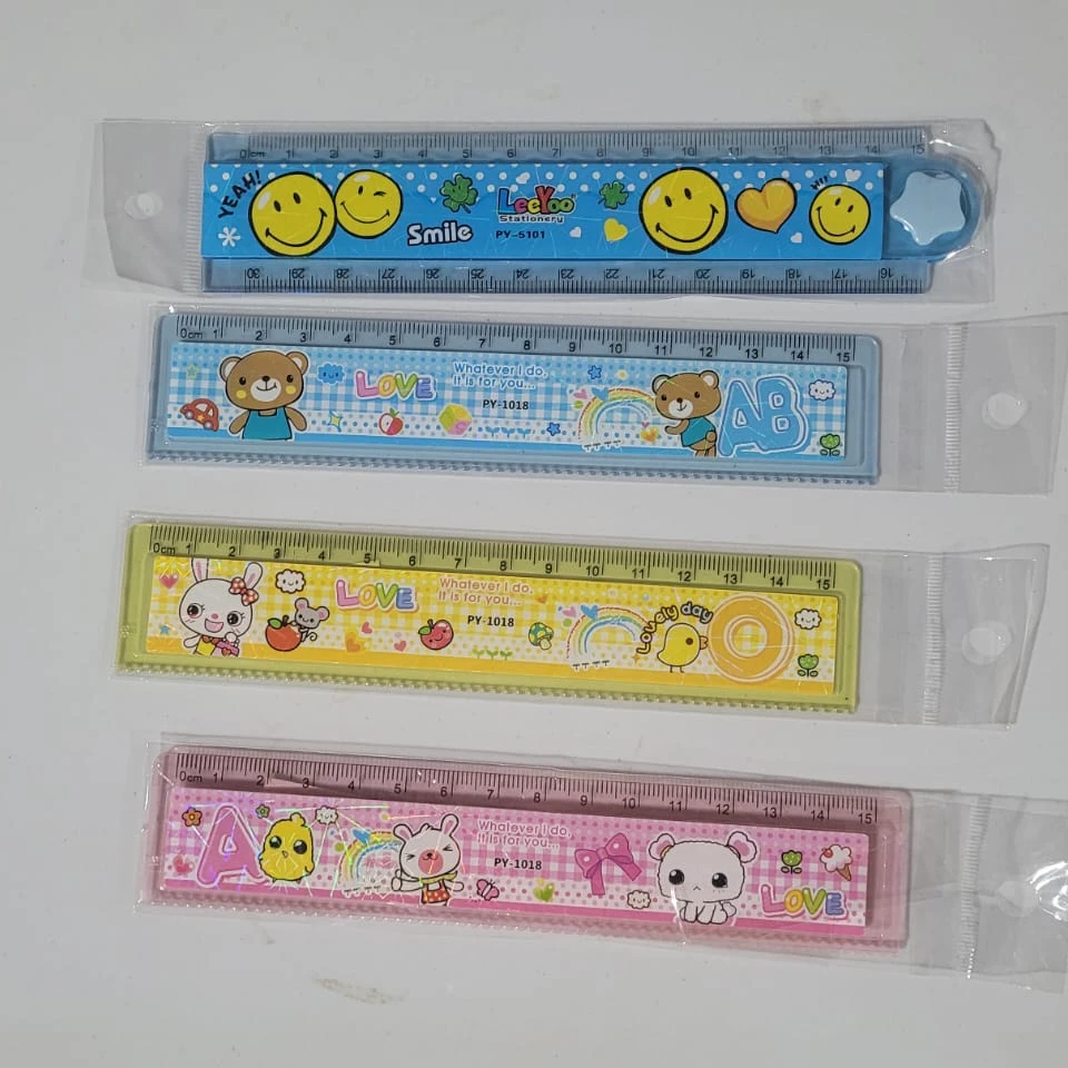 Regla plastica infantil 15cm